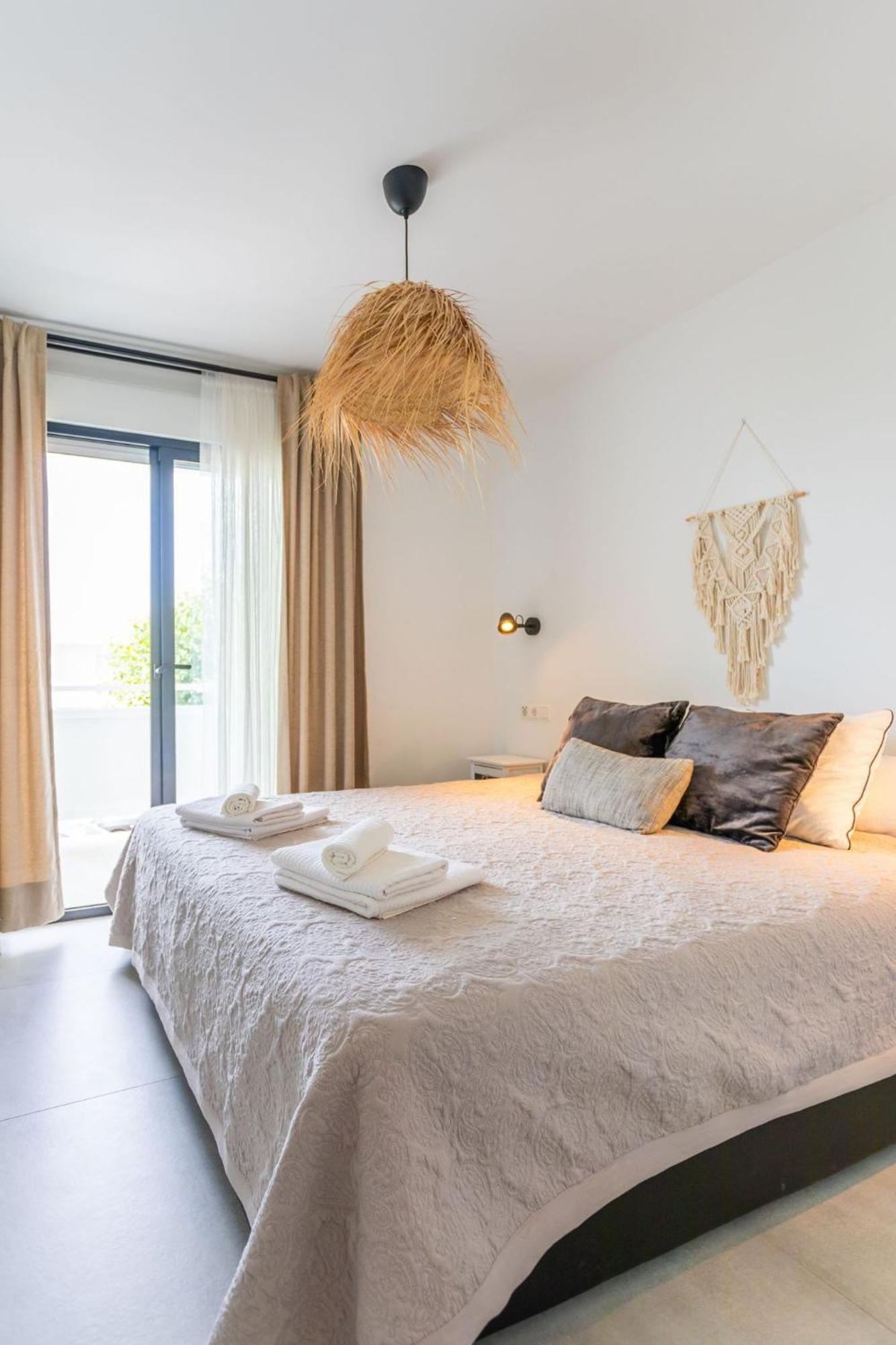La Cala Beach Home - Beachfront Few Steps Away From Sandy Beach La Cala De Mijas Exterior foto